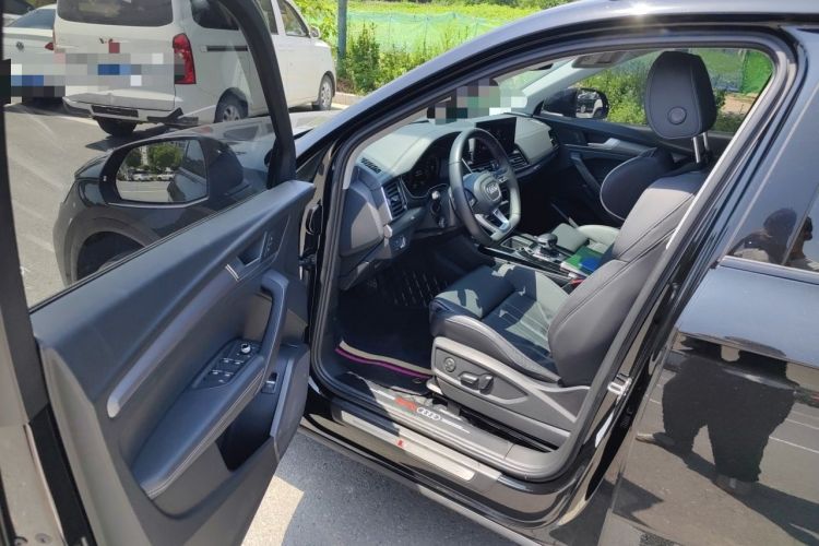 Used Audi Q5L 2021 40 TFSI Enjoy Life Edition Driver Seat