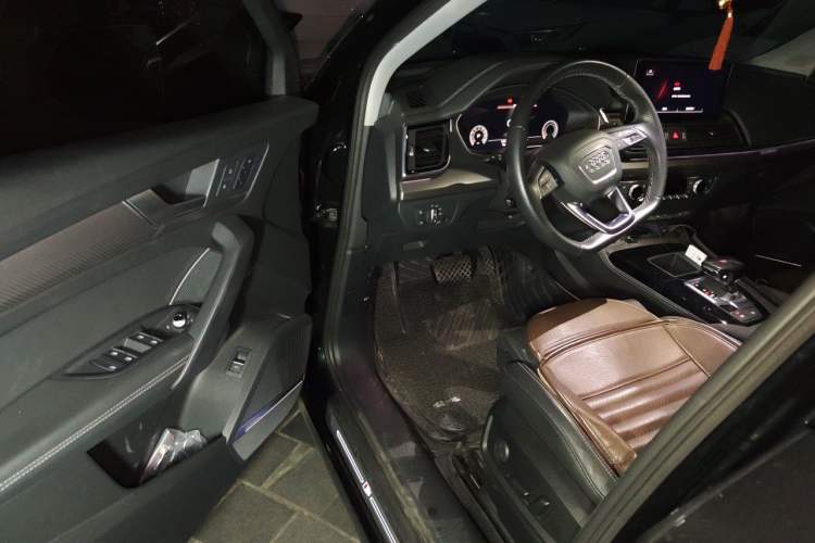 Used Audi Q5L 2021 45 TFSI Luxury Dynamic Edition Driver Seat