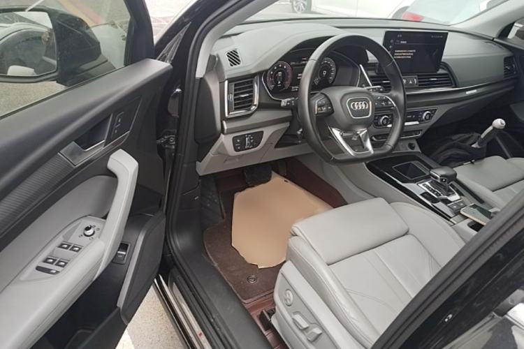 Used Audi Q5L 2021 40 TFSI Luxury Dynamic Edition Driver Seat