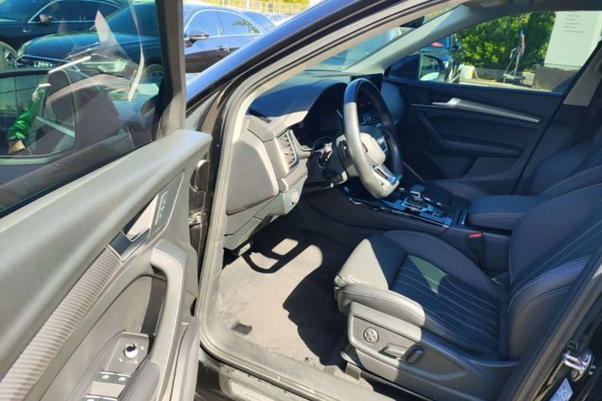 Used Audi Q5L 2021 40 TFSI Luxury Dynamic Edition Driver Seat