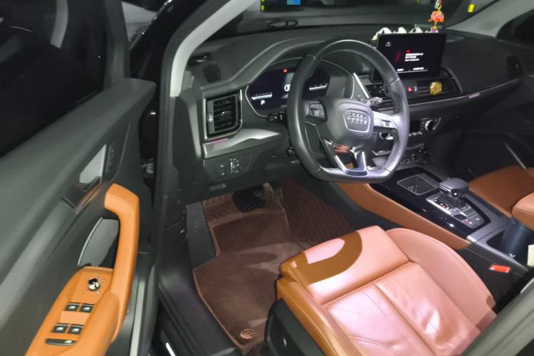 Used Audi Q5L 2021 40 TFSI Luxury Dynamic Edition Driver Seat