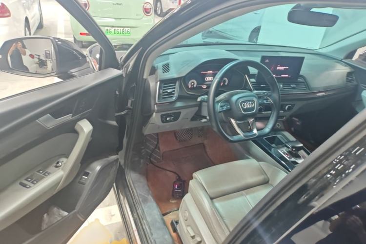Used Audi Q5L 2021 40 TFSI Luxury Dynamic Edition Driver Seat