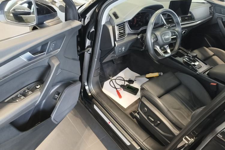 Used Audi Q5L 2021 40 TFSI Luxury Dynamic Edition Driver Seat