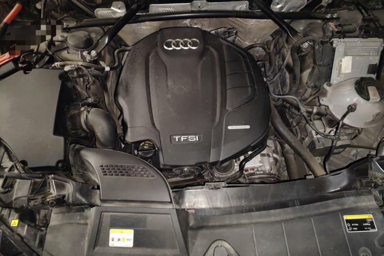 Used Audi Q5L 2021 40 TFSI Enjoy Life Edition Engine Bay