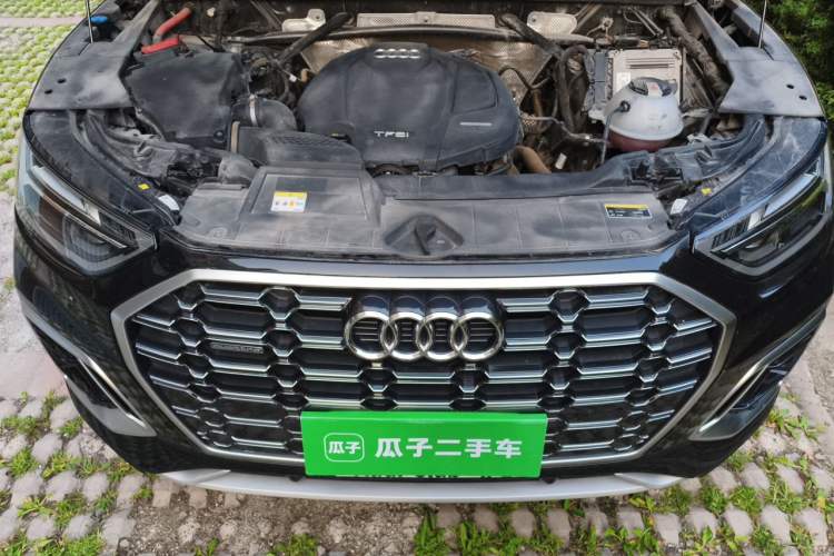 Used Audi Q5L 2021 40 TFSI Luxury Dynamic Edition Engine Bay