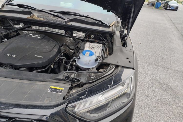 Used Audi Q5L 2021 45 TFSI Prestige Dynamic Edition Engine Bay Left
