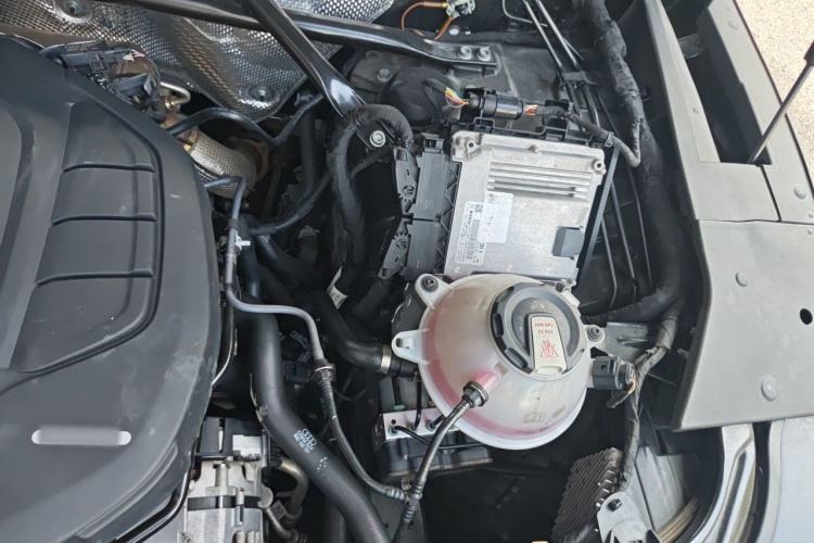 Used Audi Q5L 2021 40 TFSI Luxury Prestige Edition Engine Bay Left