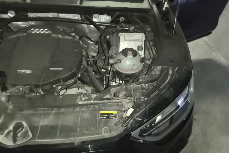 Used Audi Q5L 2021 40 TFSI Luxury Dynamic Edition Engine Bay Left