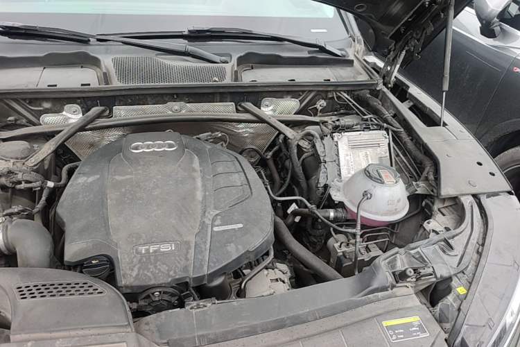 Used Audi Q5L 2021 40 TFSI Luxury Dynamic Edition Engine Bay Left