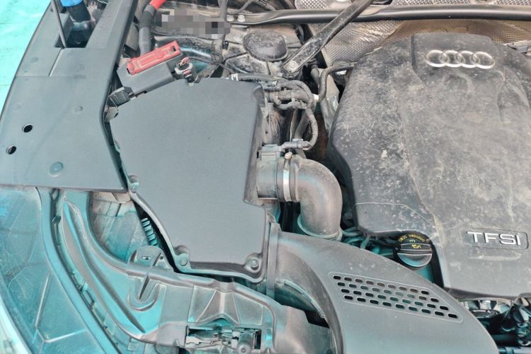 Used Audi Q5L 2021 40 TFSI Fashionable and Elegant Edition Engine Bay Right