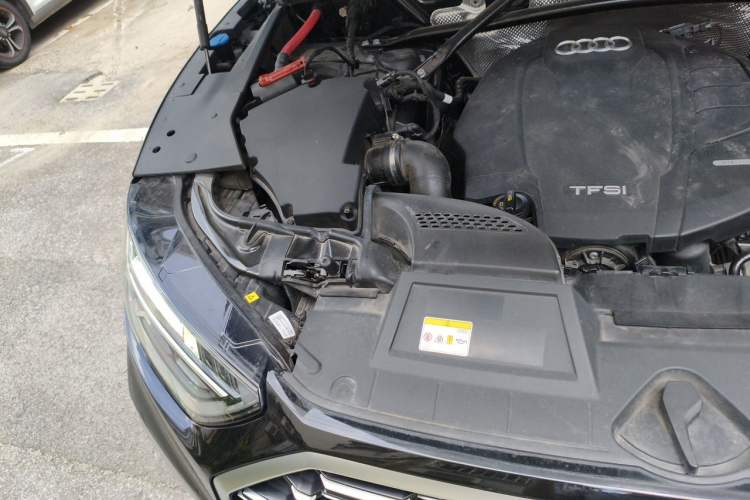 Used Audi Q5L 2021 40 TFSI Luxury Dynamic Edition Engine Bay Right