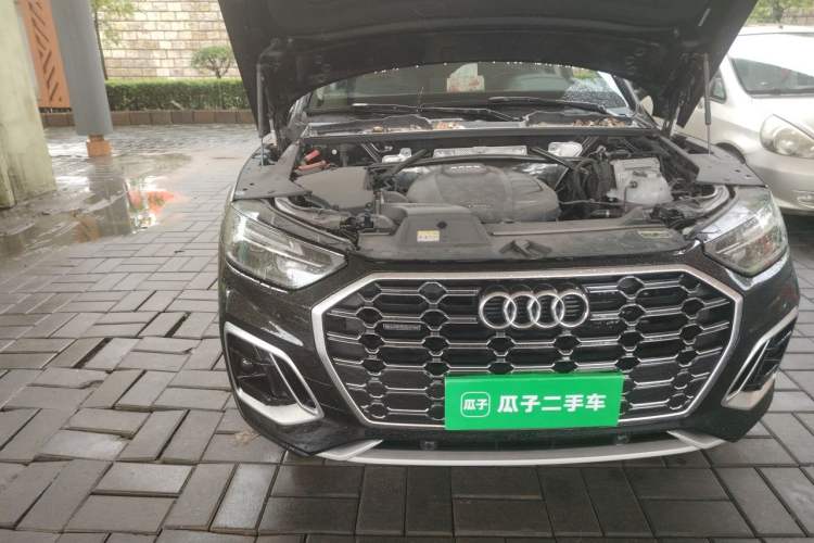 Used Audi Q5L 2021 40 TFSI Luxury Dynamic Edition Engine Bay Right