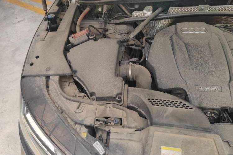 Used Audi Q5L 2021 40 TFSI Luxury Dynamic Edition Engine Bay Right