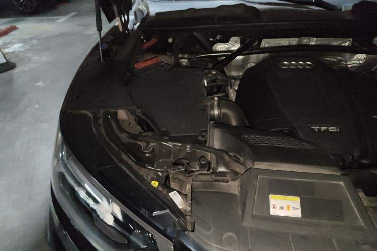 Used Audi Q5L 2021 40 TFSI Fashion Dynamic Model Engine Bay Right