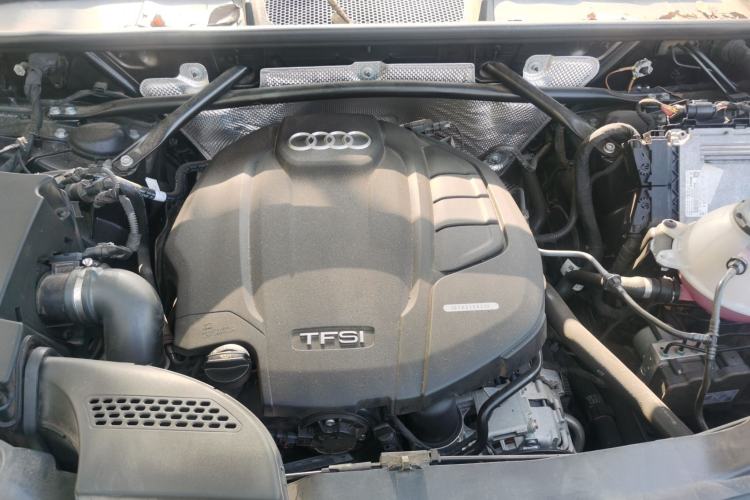 Used Audi Q5L 2021 40 TFSI Luxury Prestige Edition Engine Bay