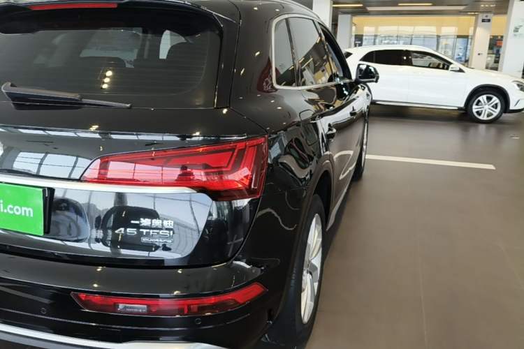 Used Audi Q5L 2021 40 TFSI Luxury Dynamic Edition Exterior 3