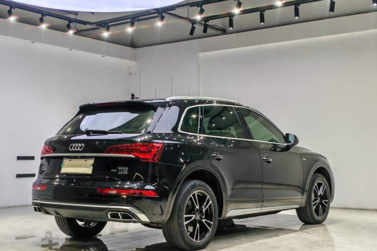 Used Audi Q5L 2021 40 TFSI Fashion Dynamic Model Exterior 6