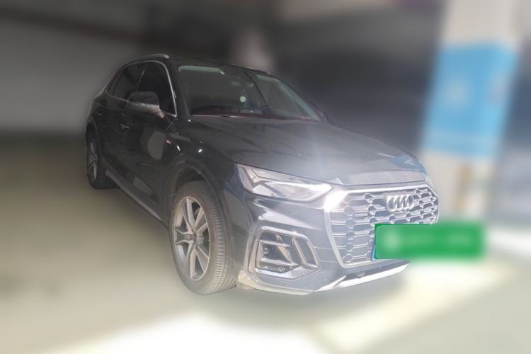 Used Audi Q5L 2021 45 TFSI Luxury Dynamic Edition Front Right 45 Deg