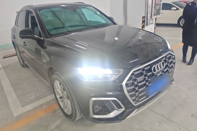 Used Audi Q5L 2021 40 TFSI Luxury Dynamic Edition Front Right 45 Deg
