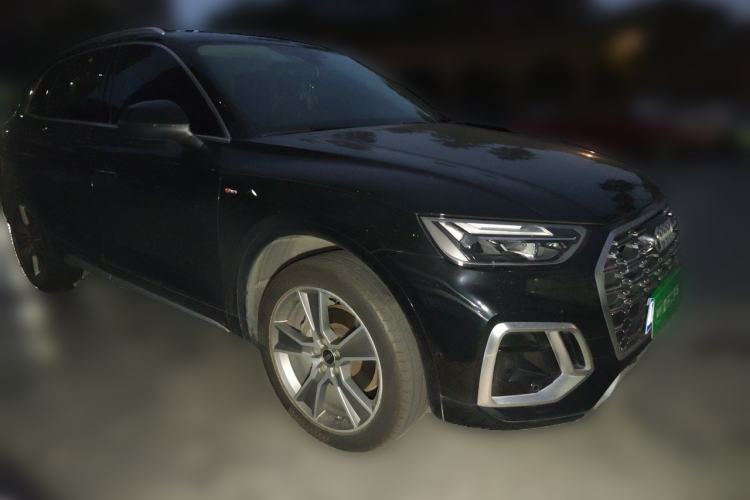 Used Audi Q5L 2021 45 TFSI Luxury Dynamic Edition Front Right 45 Deg