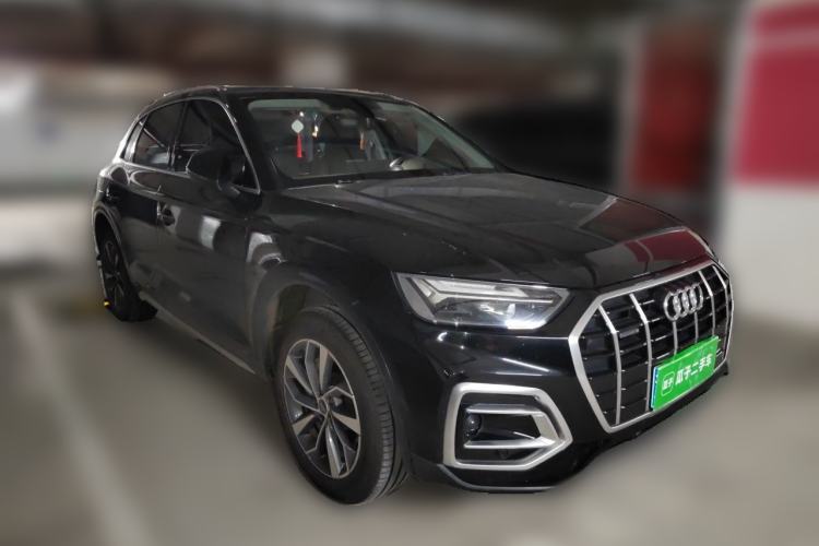 Used Audi Q5L 2021 40 TFSI Luxury Prestige Edition Front Right 45 Deg