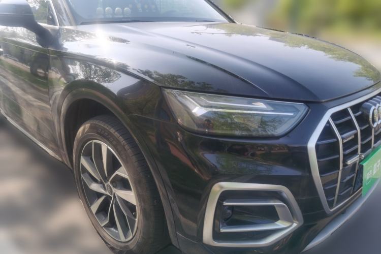 Used Audi Q5L 2021 40 TFSI Luxury Prestige Edition Front Right 45 Deg