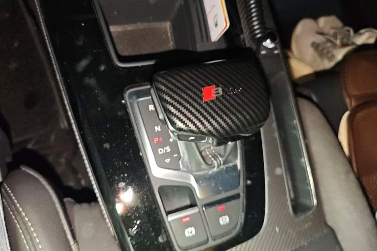 Used Audi Q5L 2021 45 TFSI Luxury Dynamic Edition Gear Lever