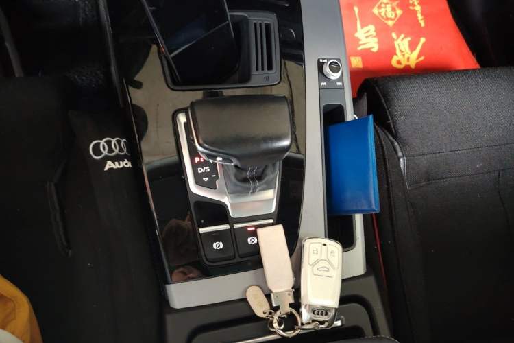 Used Audi Q5L 2021 40 TFSI Luxury Dynamic Edition Gear Lever