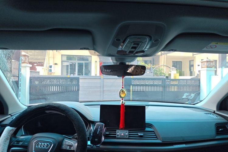 Used Audi Q5L 2021 40 TFSI Fashionable and Elegant Edition Headliner