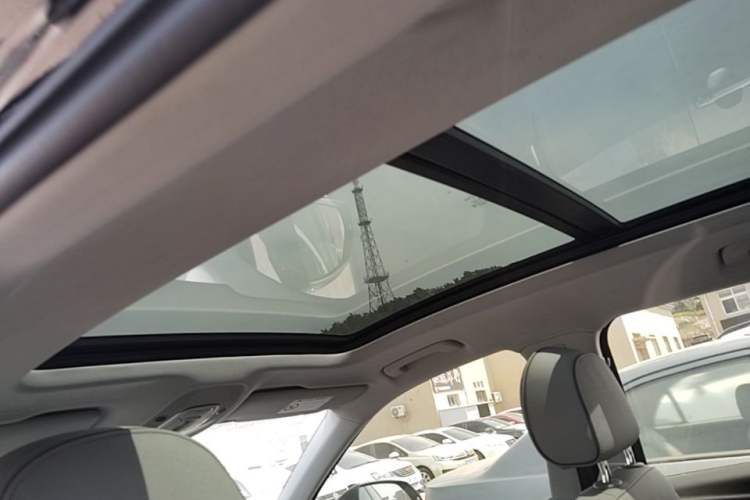 Used Audi Q5L 2021 40 TFSI Luxury Dynamic Edition Headliner