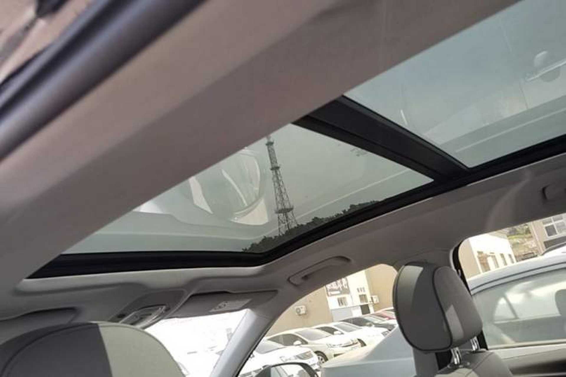 Used Audi Q5L 2021 40 TFSI Luxury Dynamic Edition Headliner