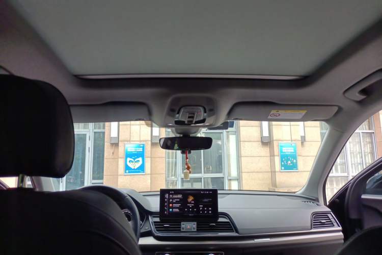 Used Audi Q5L 2021 40 TFSI Luxury Dynamic Edition Headliner