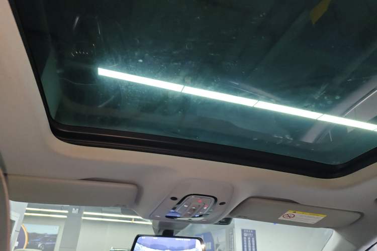 Used Audi Q5L 2021 40 TFSI Fashion Dynamic Model Headliner