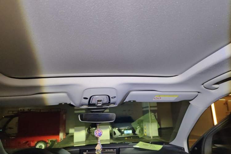 Used Audi Q5L 2021 40 TFSI Fashionable and Elegant Edition Headliner