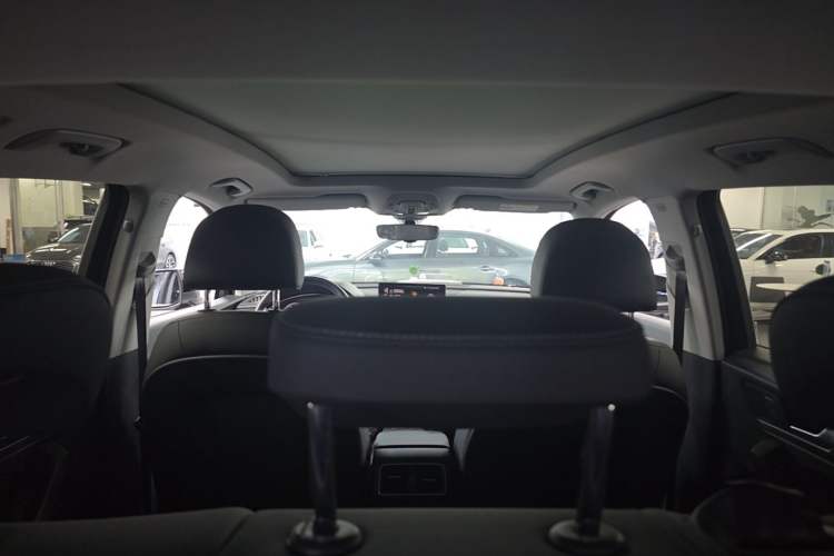 Used Audi Q5L 2021 40 TFSI Fashionable and Elegant Edition Headliner