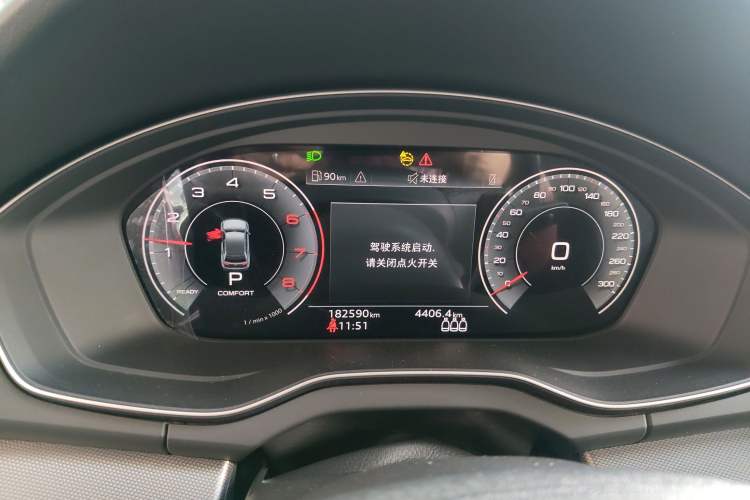 Used Audi Q5L 2021 40 TFSI Fashionable and Elegant Edition Instrument Cluster
