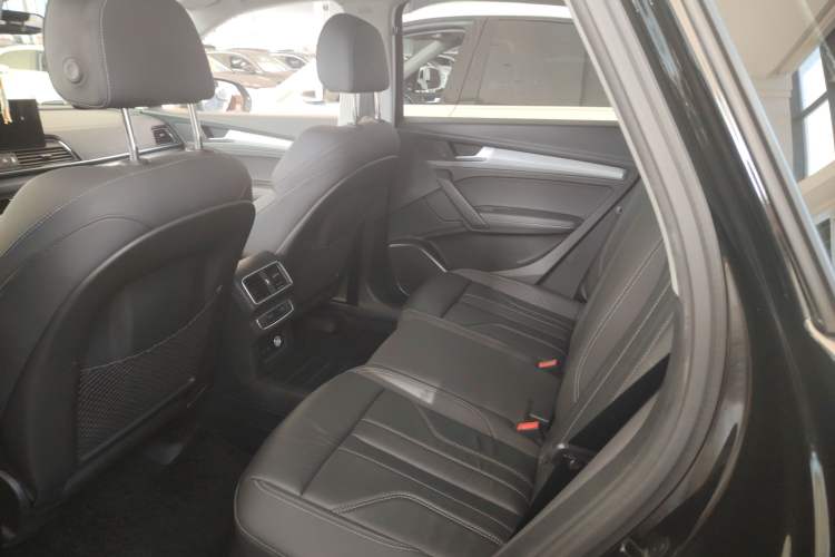 Used Audi Q5L 2021 40 TFSI Fashion Dynamic Model Interior 1