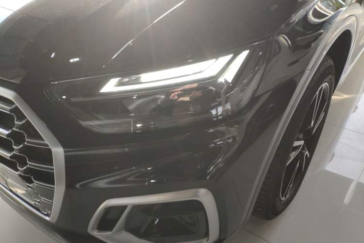Used Audi Q5L 2021 40 TFSI Fashion Dynamic Model Left Front Headlight