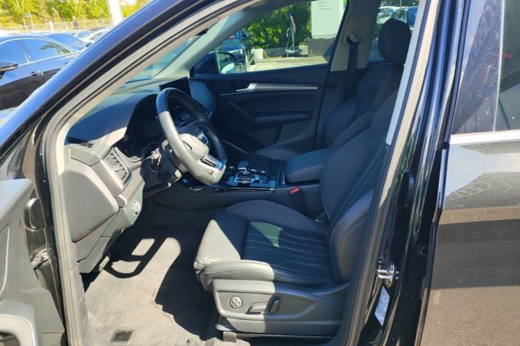 Used Audi Q5L 2021 40 TFSI Luxury Dynamic Edition Left Front Seat