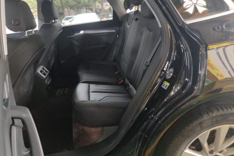 Used Audi Q5L 2021 40 TFSI Luxury Dynamic Edition Left Rear Seat