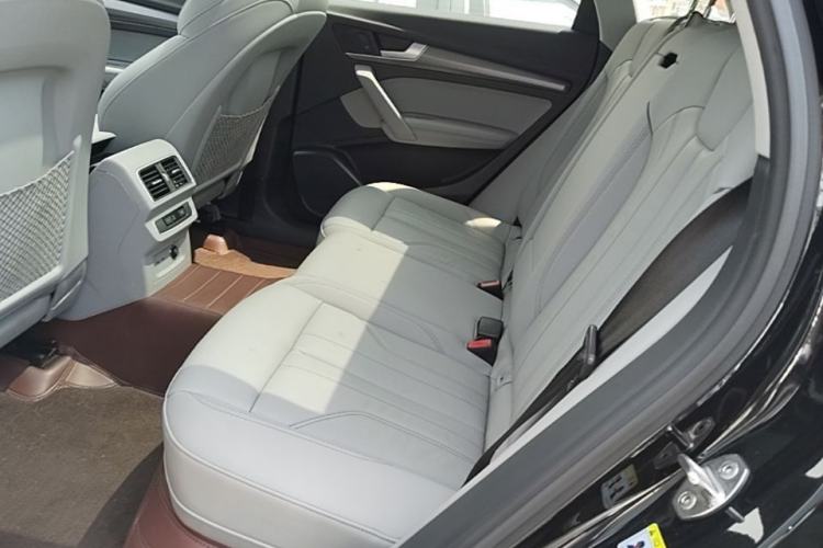 Used Audi Q5L 2021 40 TFSI Luxury Dynamic Edition Left Rear Seat