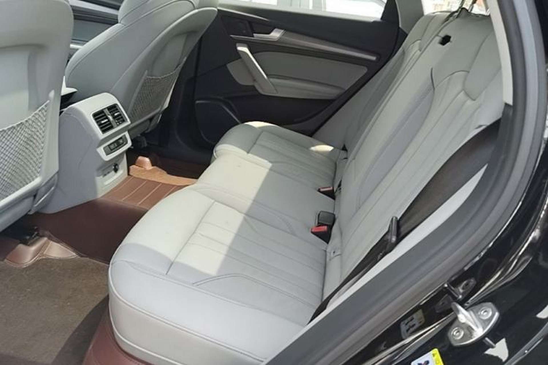 Used Audi Q5L 2021 40 TFSI Luxury Dynamic Edition Left Rear Seat