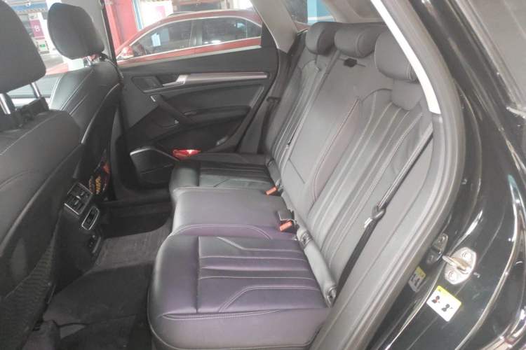 Used Audi Q5L 2021 45 TFSI Luxury Dynamic Edition Left Rear Seat