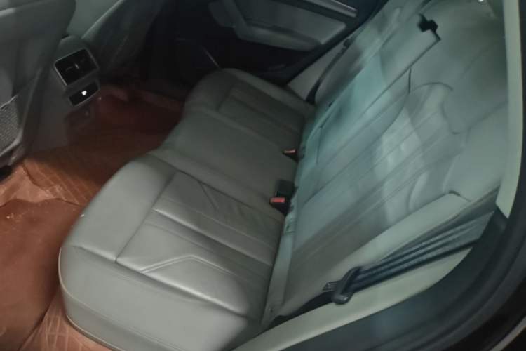 Used Audi Q5L 2021 40 TFSI Luxury Dynamic Edition Left Rear Seat