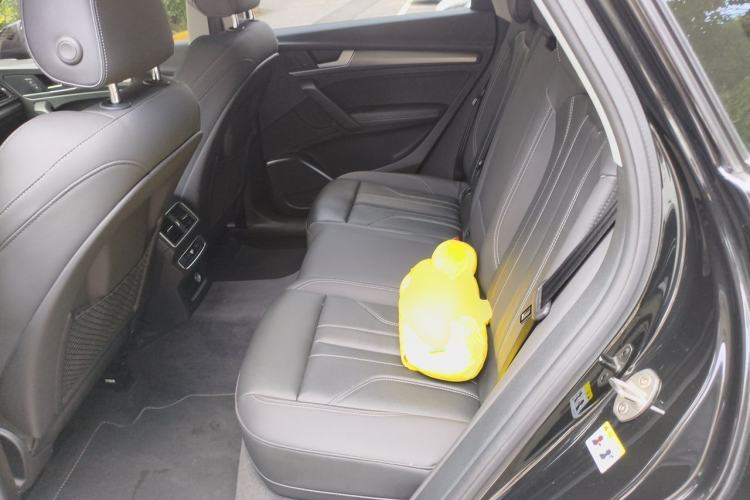 Used Audi Q5L 2021 40 TFSI Luxury Dynamic Edition Left Rear Seat