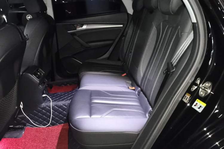 Used Audi Q5L 2021 40 TFSI Luxury Dynamic Edition Left Rear Seat