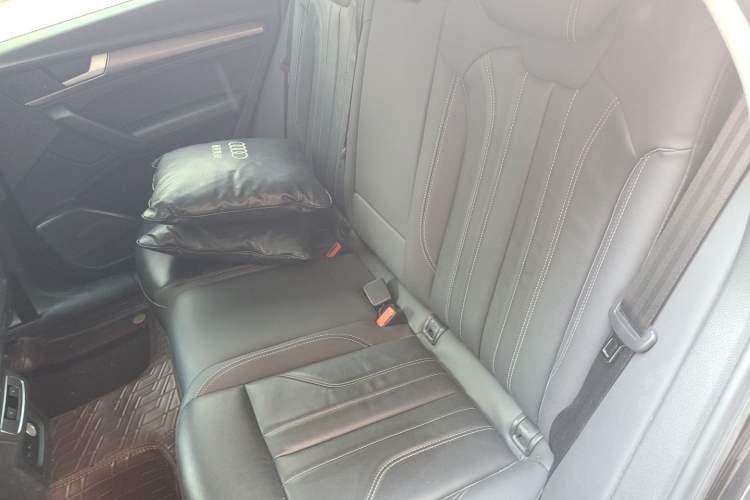 Used Audi Q5L 2021 40 TFSI Fashion Dynamic Model Left Rear Seat