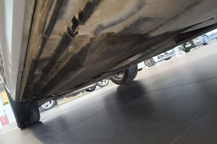 Used Audi Q5L 2021 40 TFSI Luxury Dynamic Edition Left Side Sill