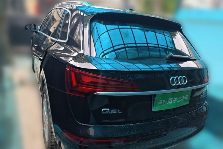 Used Audi Q5L 2021 40 TFSI Fashionable and Elegant Edition Rear Left 45 Deg