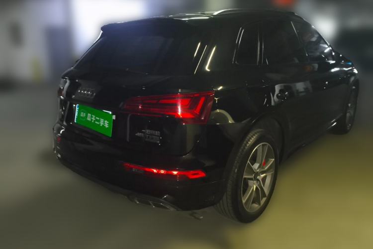 Used Audi Q5L 2021 40 TFSI Luxury Dynamic Edition Rear Right 45 Deg